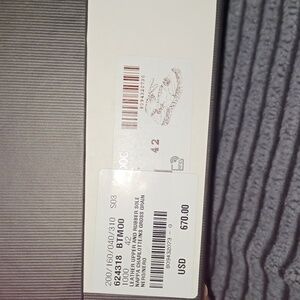 Authentic Gucci sandals strap around ankle 2 Gucci dust bags included